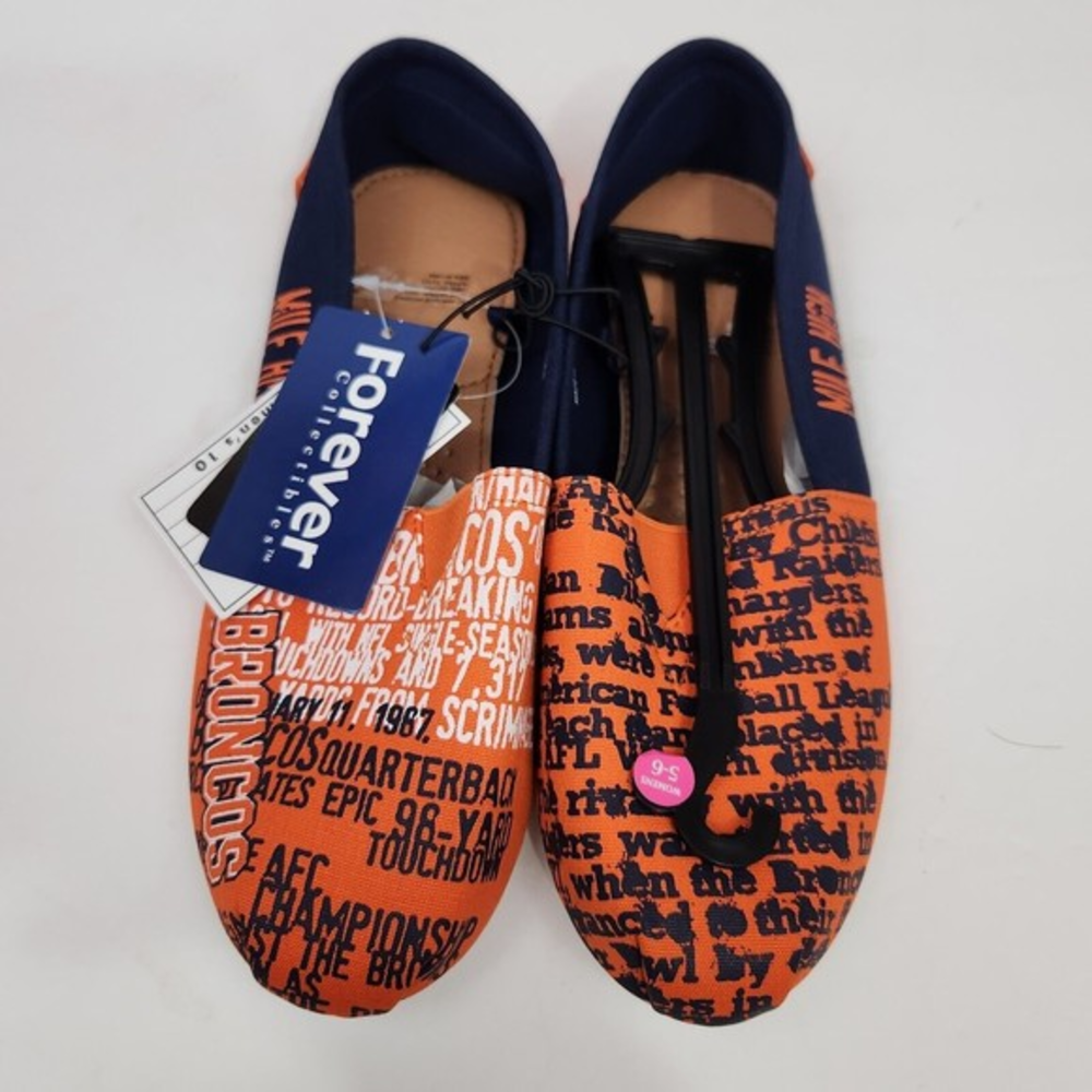 New With Tags Women's Size‎ Small 5/6 Slip on DENVER BRONCOS Shoes.